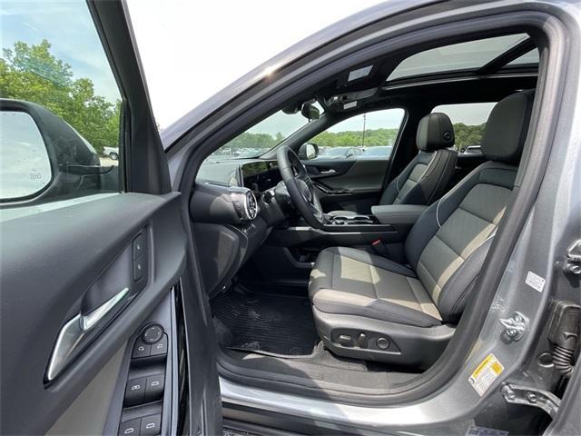 new 2026 Chevrolet Equinox car, priced at $37,455