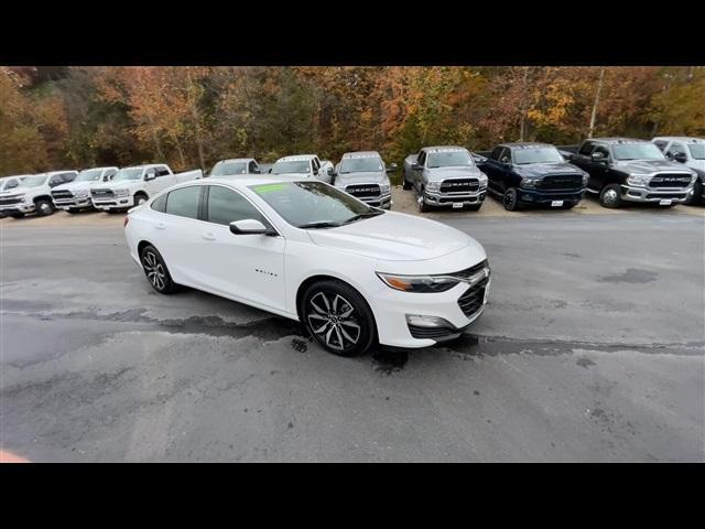 new 2024 Chevrolet Malibu car, priced at $25,595