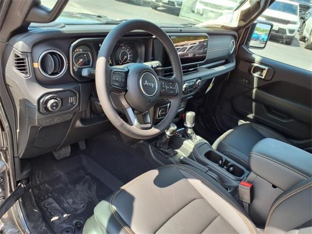 new 2025 Jeep Gladiator car, priced at $41,287