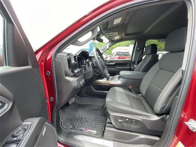 new 2025 Chevrolet Silverado 1500 car, priced at $48,075