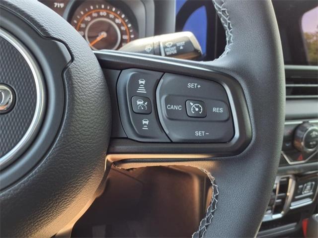 new 2025 Jeep Gladiator car, priced at $42,477