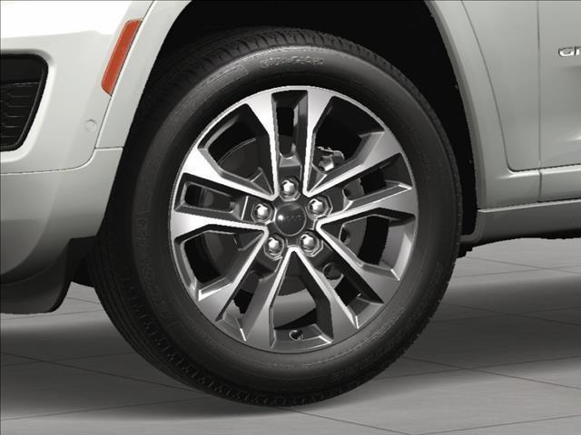 new 2025 Jeep Grand Cherokee car, priced at $52,930