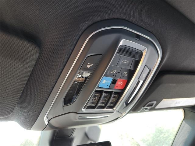 new 2025 Jeep Grand Cherokee car, priced at $52,261