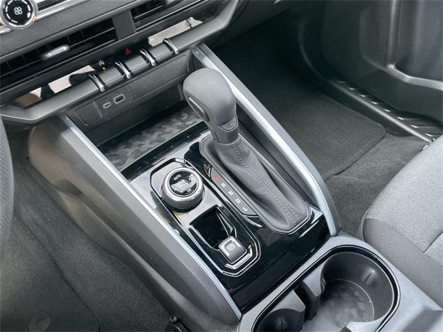 new 2024 Chevrolet Colorado car, priced at $39,989