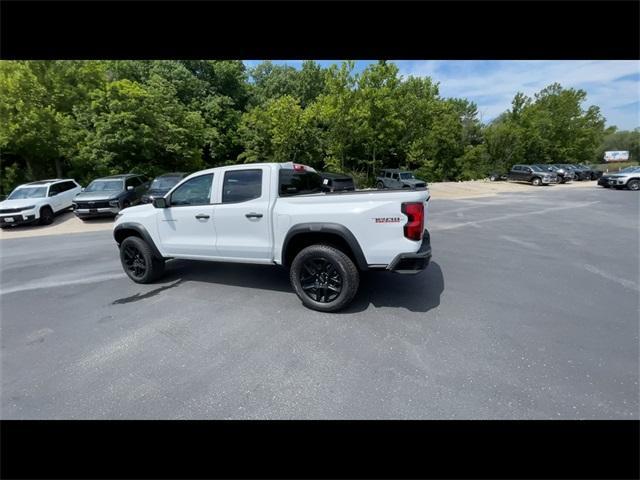 new 2024 Chevrolet Colorado car, priced at $39,989