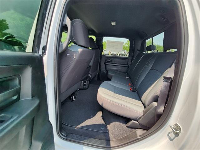 new 2025 Ram 3500 car, priced at $59,154