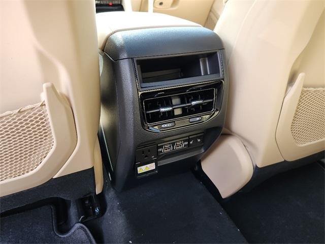 new 2025 Jeep Grand Cherokee car, priced at $46,499