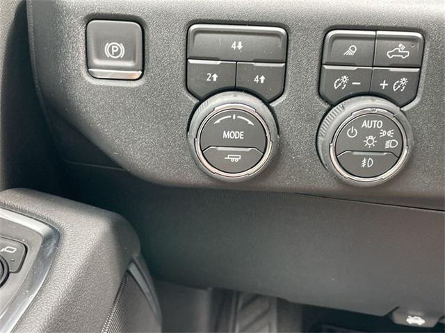 new 2025 Chevrolet Silverado 2500 car, priced at $69,543