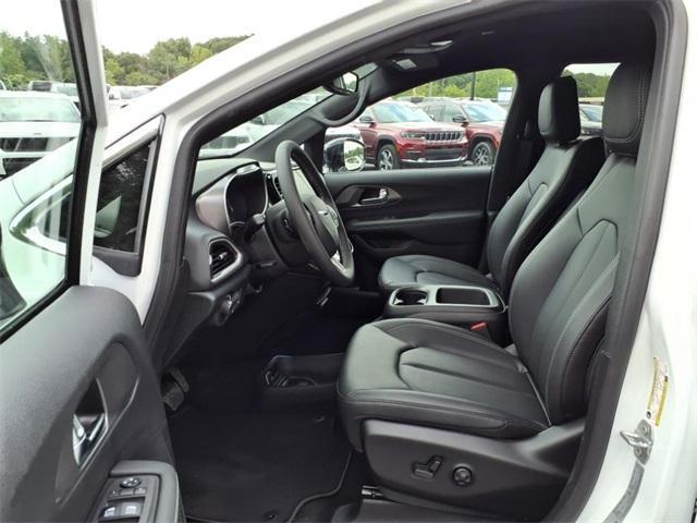 new 2025 Chrysler Voyager car, priced at $37,142