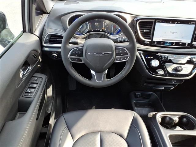 new 2026 Chrysler Pacifica car, priced at $37,348