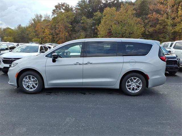 new 2026 Chrysler Pacifica car, priced at $37,348