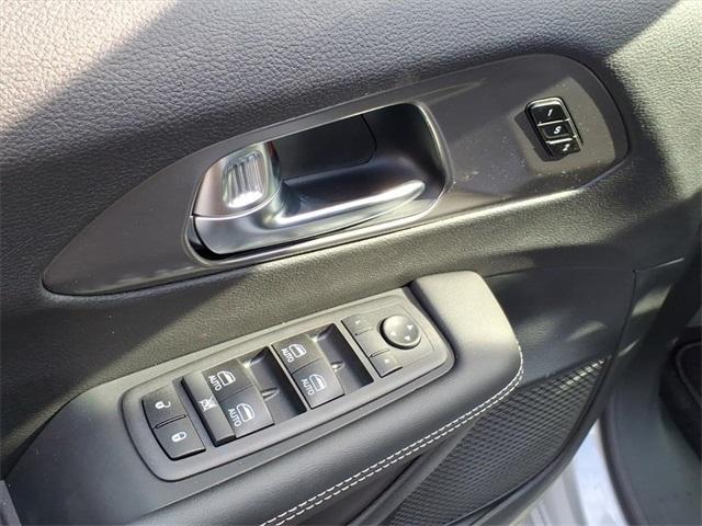 new 2026 Chrysler Pacifica car, priced at $37,348