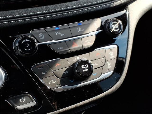 new 2026 Chrysler Pacifica car, priced at $37,348