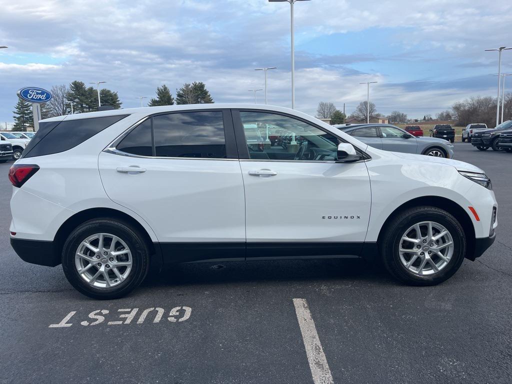 used 2023 Chevrolet Equinox car, priced at $19,099