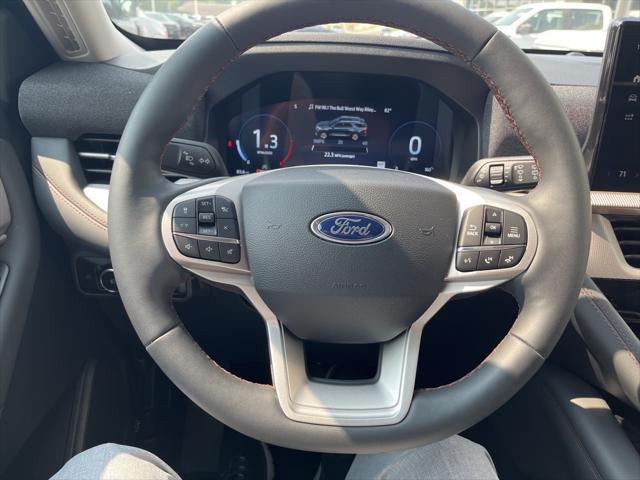new 2025 Ford Explorer car, priced at $45,128