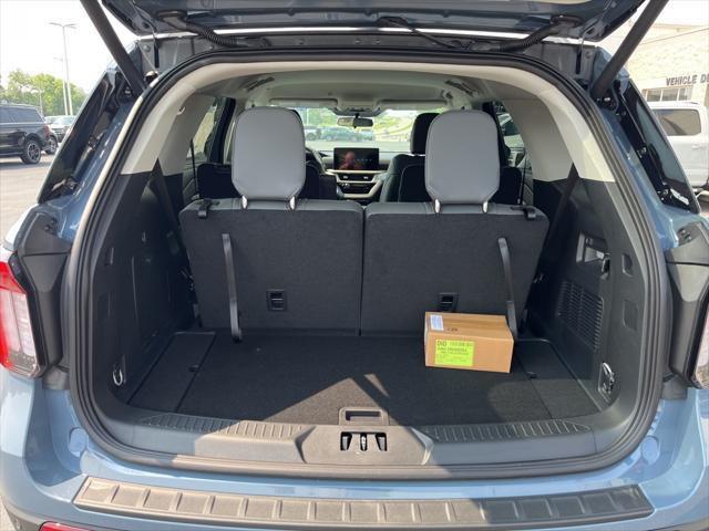new 2025 Ford Explorer car, priced at $45,128