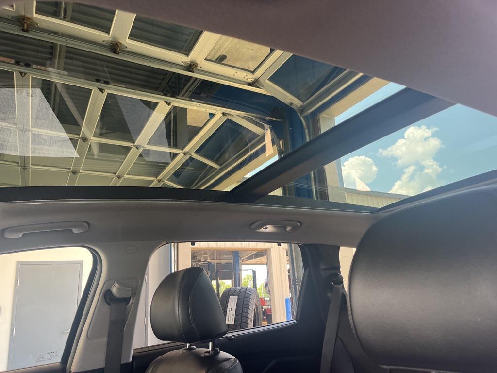 used 2023 Hyundai Santa Fe car, priced at $24,995