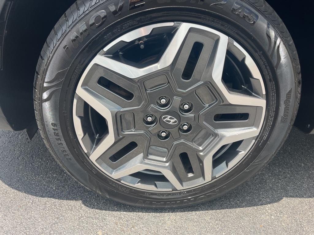 used 2023 Hyundai Santa Fe car, priced at $24,995