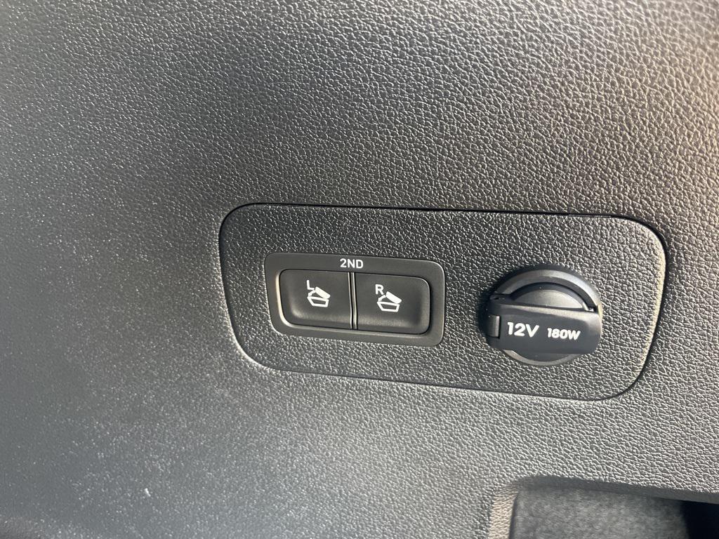 used 2023 Hyundai Santa Fe car, priced at $24,995