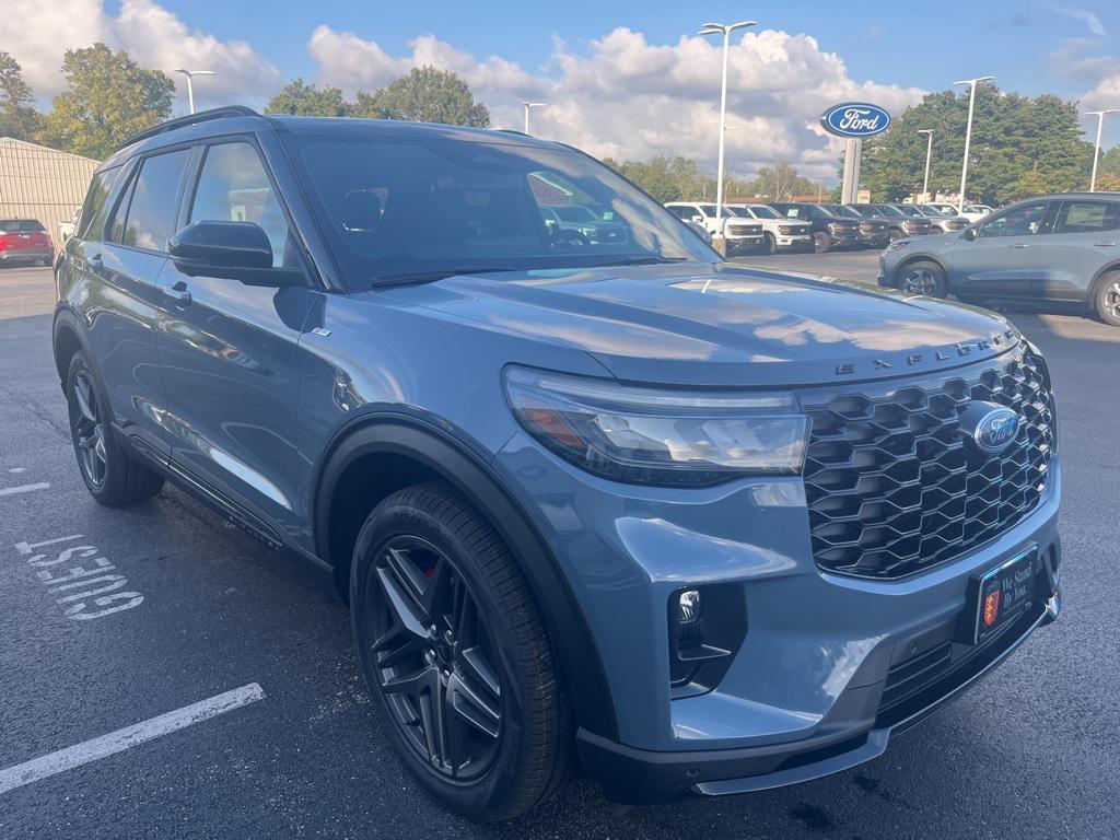 new 2025 Ford Explorer car, priced at $50,641