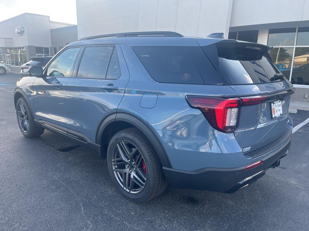 new 2025 Ford Explorer car, priced at $50,641