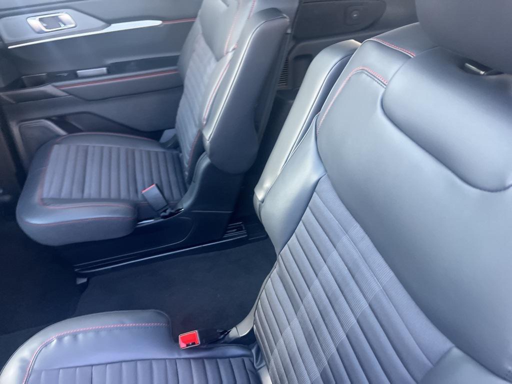 new 2025 Ford Explorer car, priced at $50,641