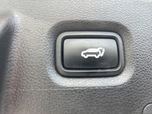 used 2022 Hyundai Santa Fe car, priced at $27,980