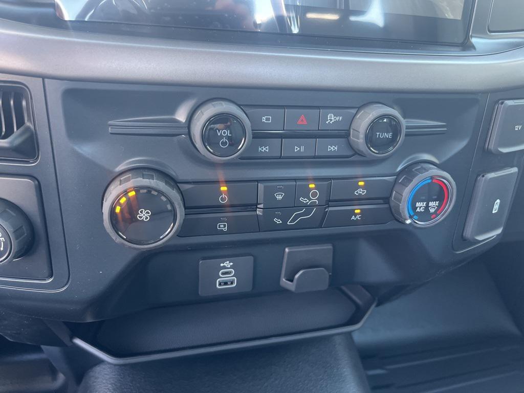 new 2025 Ford F-150 car, priced at $37,160