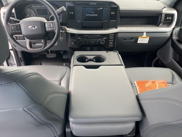 new 2025 Ford F-250 car, priced at $65,667