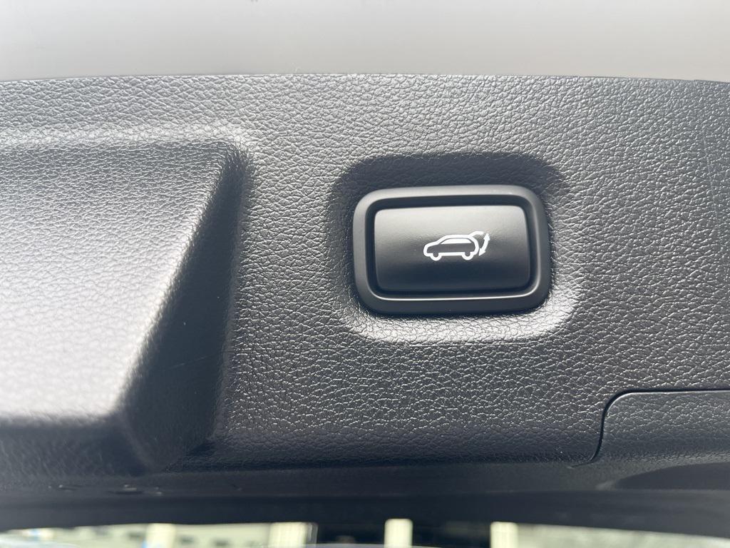 used 2023 Hyundai Santa Fe car, priced at $25,500