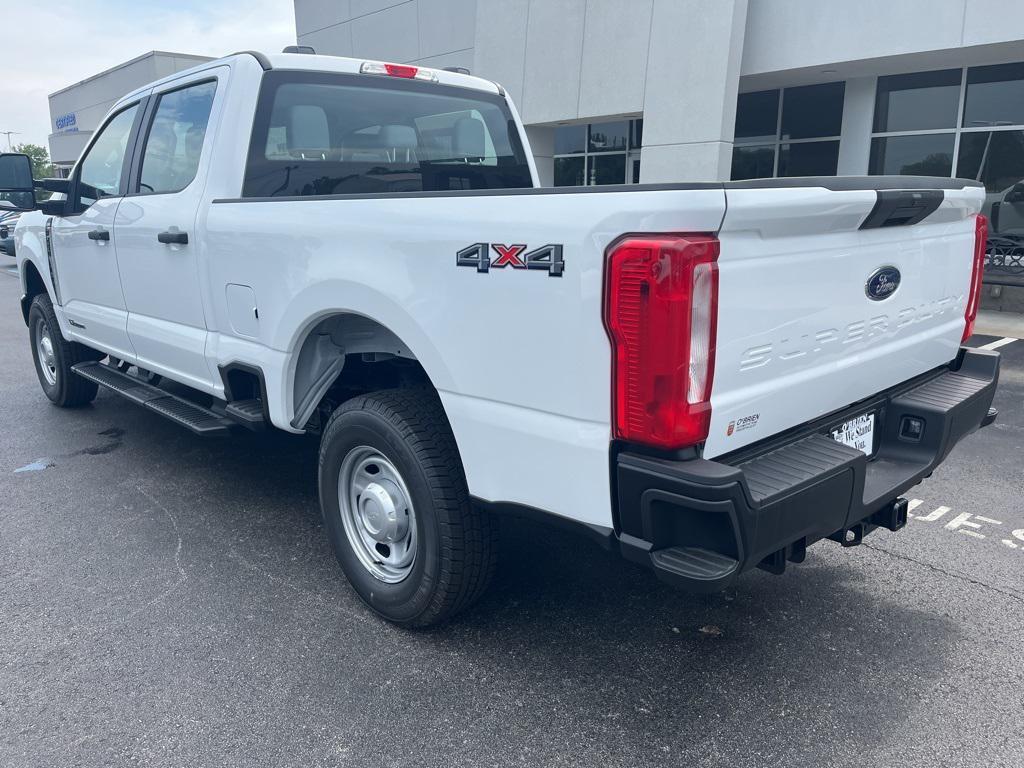 new 2025 Ford F-250 car, priced at $60,418