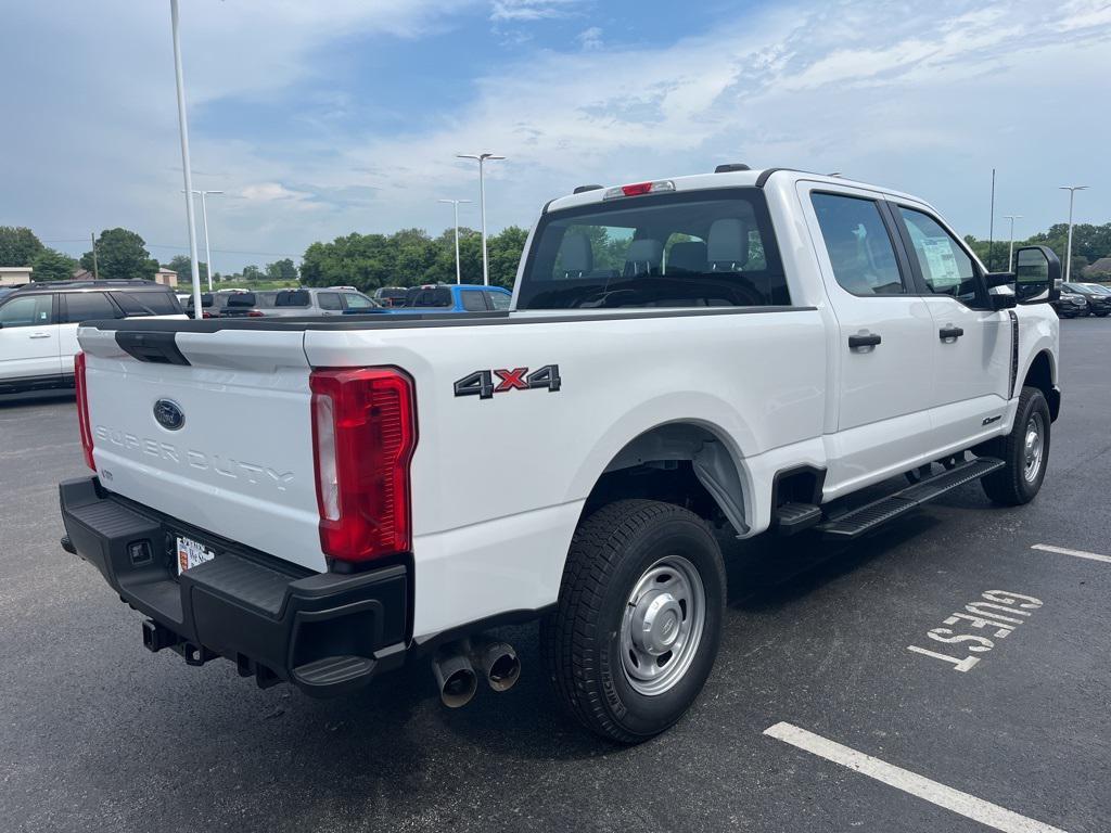new 2025 Ford F-250 car, priced at $60,418