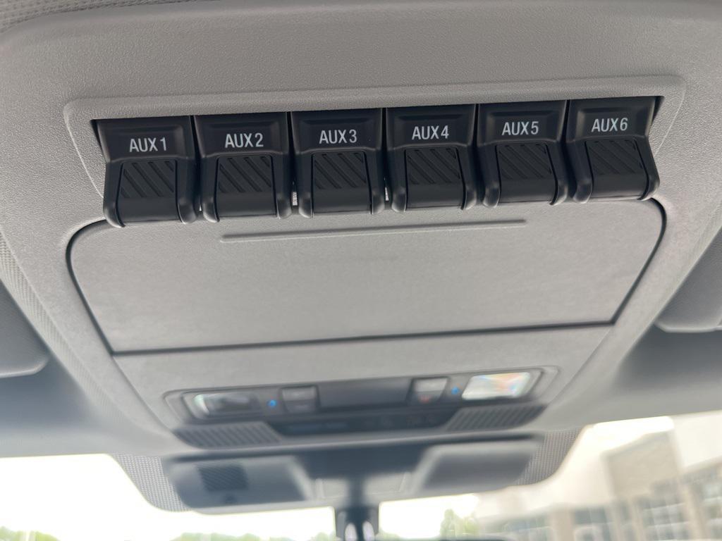 new 2025 Ford F-250 car, priced at $60,418