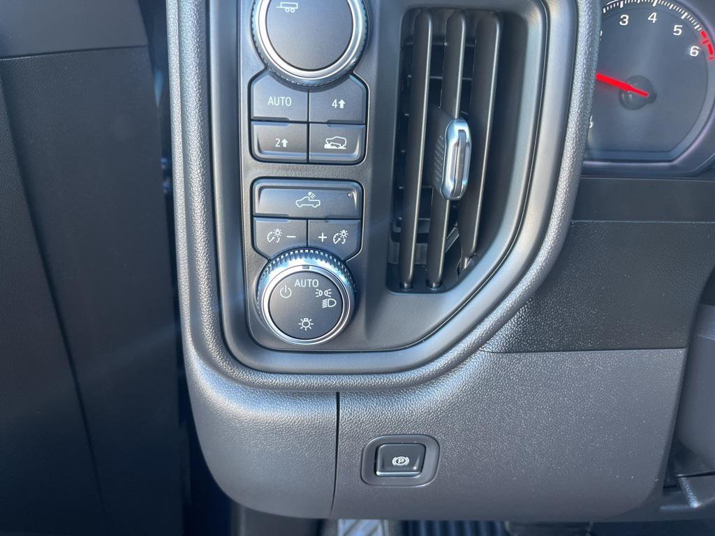 used 2021 GMC Sierra 1500 car, priced at $30,422