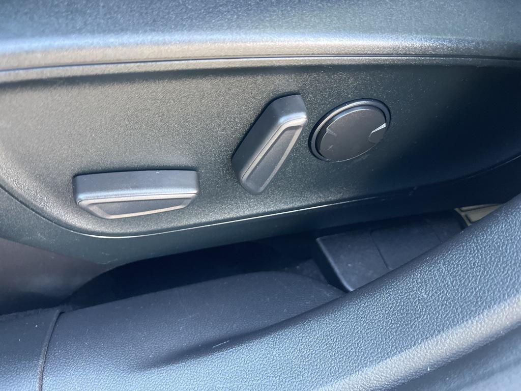 used 2022 Ford Escape car, priced at $21,990