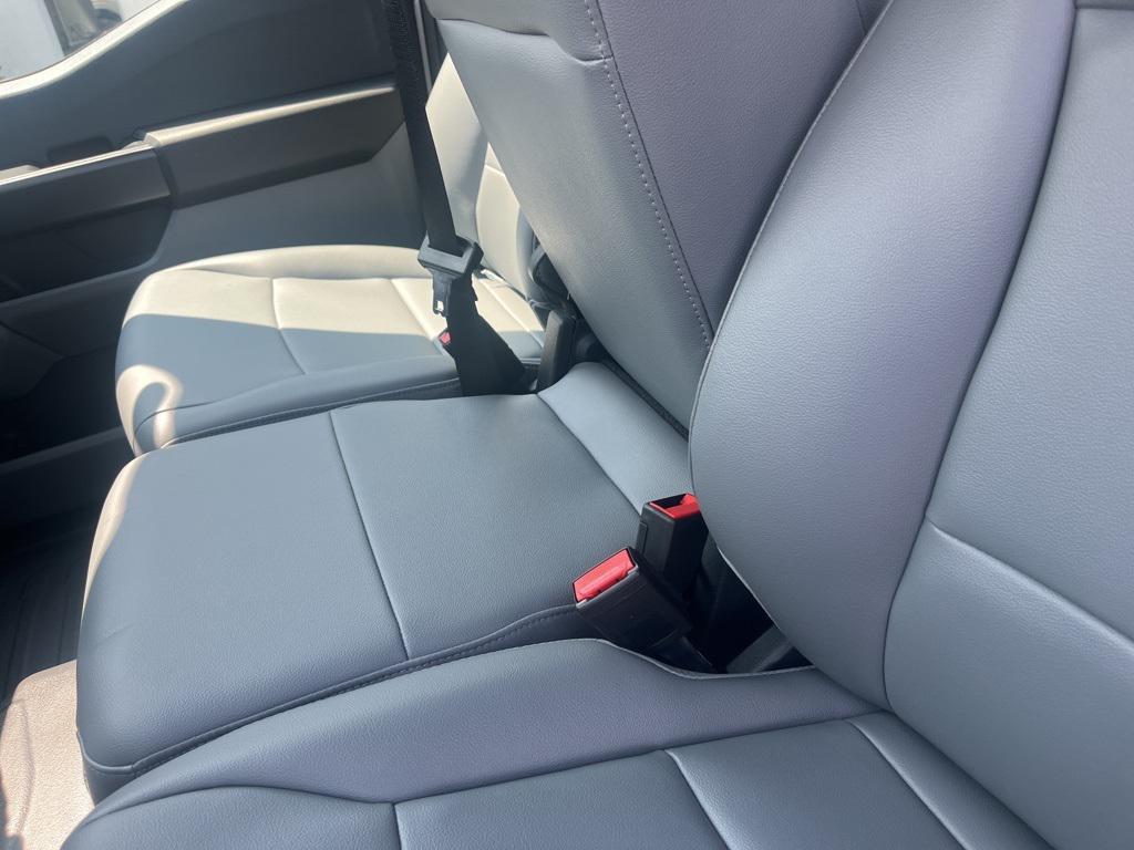 new 2025 Ford F-150 car, priced at $49,724
