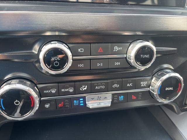new 2025 Ford F-350 car, priced at $87,262
