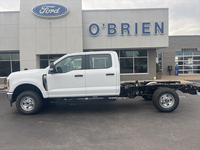 new 2025 Ford F-250 car, priced at $52,518