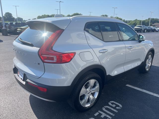used 2021 Volvo XC40 car, priced at $22,490