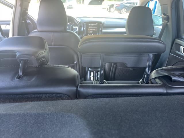used 2021 Volvo XC40 car, priced at $22,490