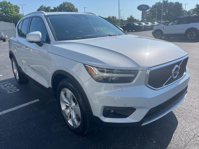 used 2021 Volvo XC40 car, priced at $22,490