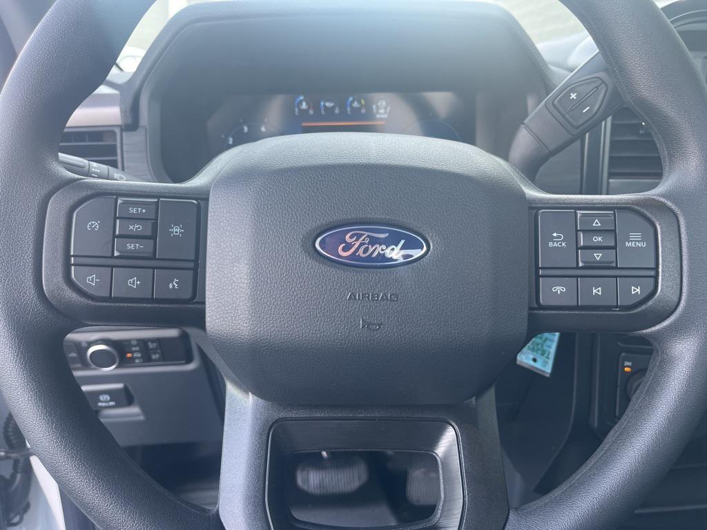 new 2025 Ford F-150 car, priced at $41,338