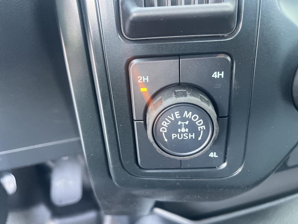 new 2025 Ford F-150 car, priced at $41,338