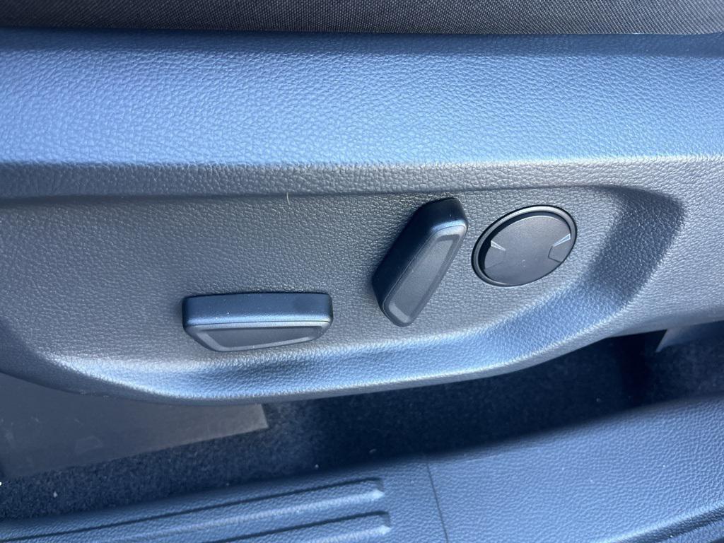 new 2025 Ford Ranger car, priced at $40,267