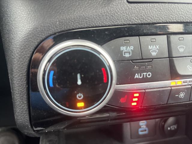 used 2022 Ford Escape car, priced at $25,467