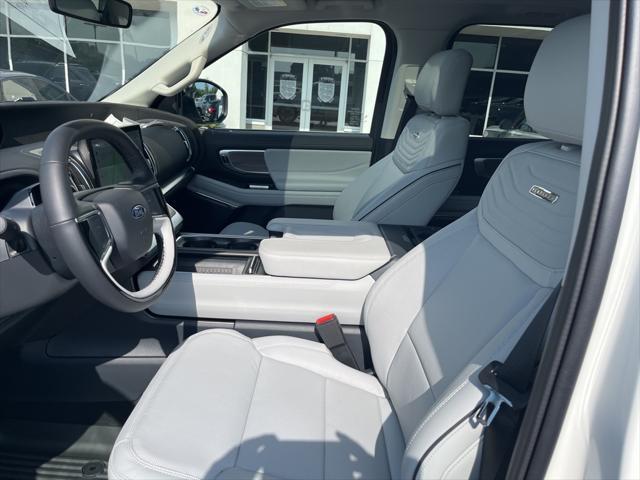 new 2025 Ford Expedition car, priced at $91,520