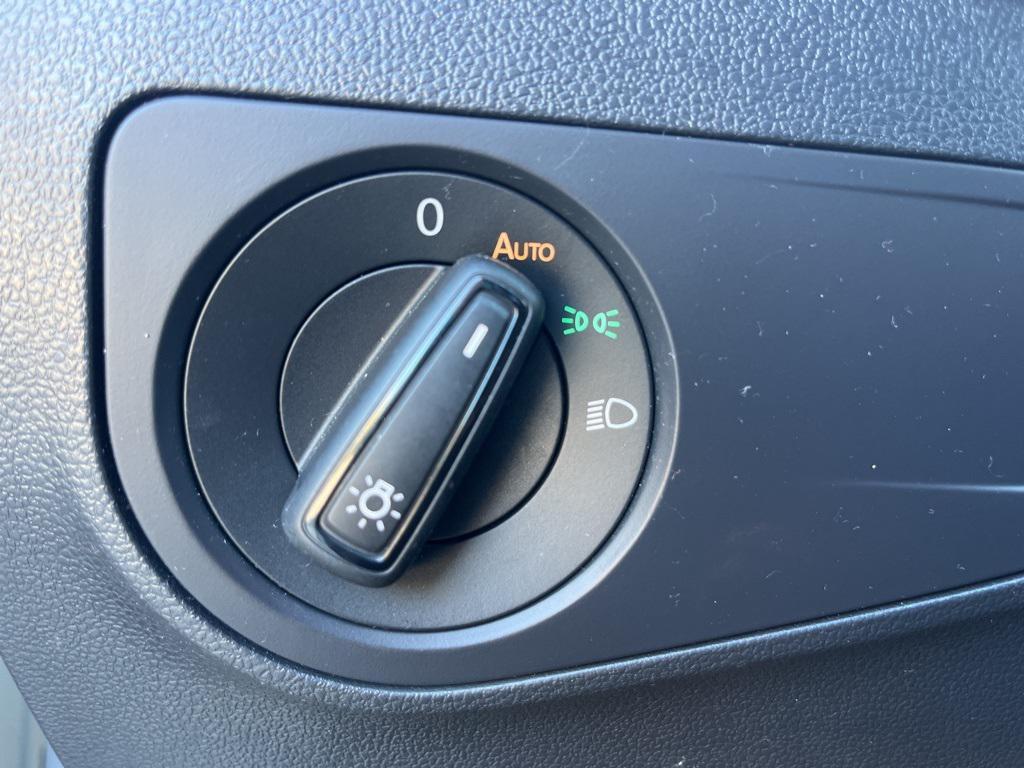 used 2021 Volkswagen Tiguan car, priced at $17,990