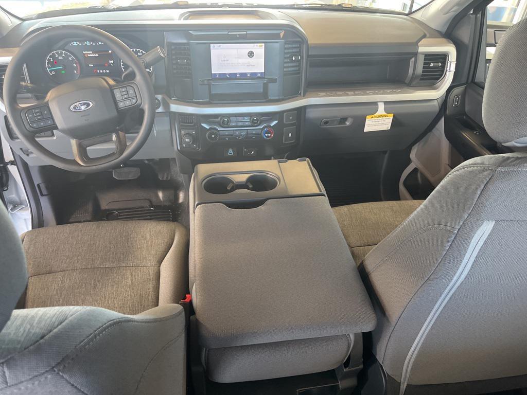 new 2025 Ford F-250 car, priced at $53,877
