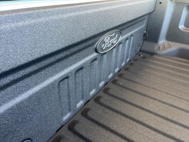 new 2025 Ford F-250 car, priced at $53,877