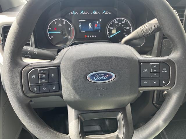 new 2025 Ford F-450 car, priced at $73,730